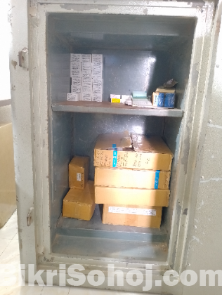 Locker/Vault